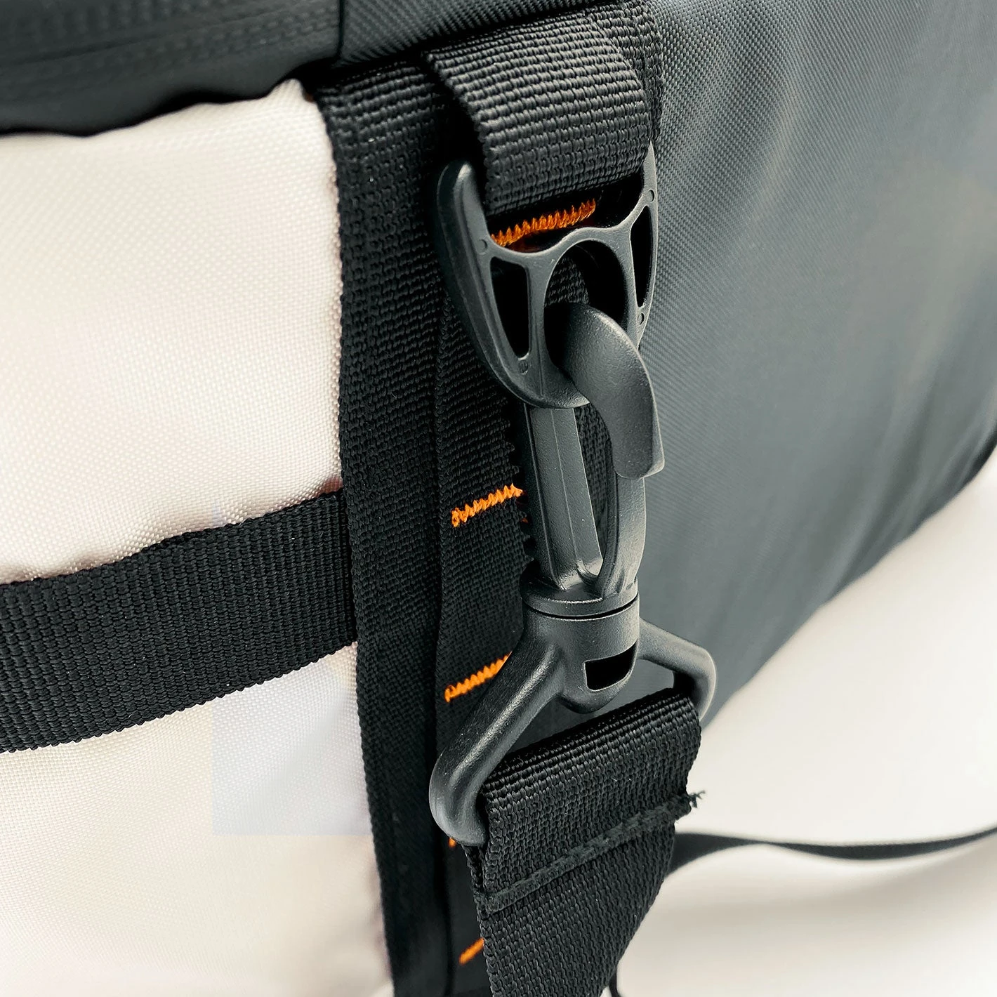 Pelican Sport Exochill Seat Pack Cooler 7 Pelican Sport Exochill Seat Pack Cooler - Image 5